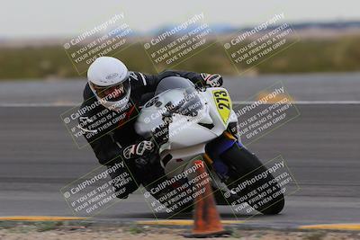 media/Jan-14-2023-SoCal Trackdays (Sat) [[497694156f]]/Turn 11 Inside (950am)/